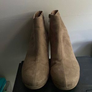 Ankle Boots (Heeled)